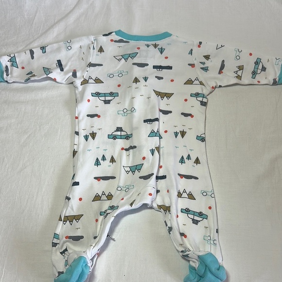 Tuffy - White Baby Onesie Sleeper with Car Print - Picture 4 of 4